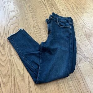 Mother Women’s Dark Blue Skinny Jeans Size 32